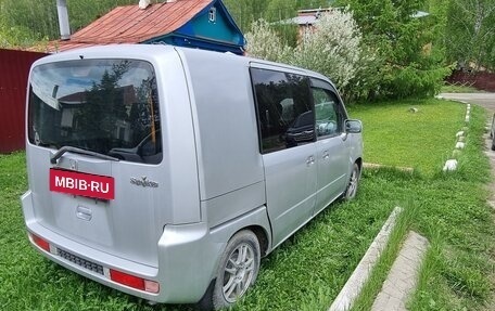 Honda Mobilio Spike I рестайлинг, 2003 год, 450 000 рублей, 3 фотография