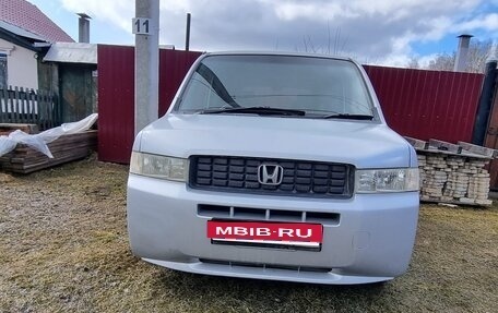 Honda Mobilio Spike I рестайлинг, 2003 год, 450 000 рублей, 2 фотография