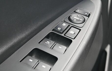 Hyundai Tucson III, 2019 год, 1 890 000 рублей, 13 фотография