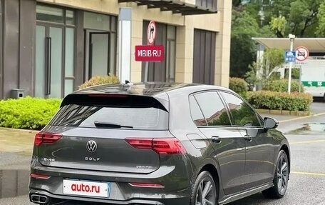 Volkswagen Golf VIII, 2022 год, 2 090 000 рублей, 3 фотография