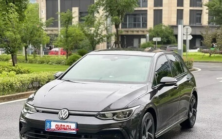 Volkswagen Golf VIII, 2022 год, 2 090 000 рублей, 8 фотография