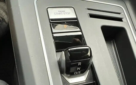 Volkswagen Golf VIII, 2022 год, 2 090 000 рублей, 17 фотография