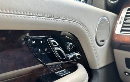 Land Rover Range Rover IV рестайлинг, 2018 год, 8 200 000 рублей, 15 фотография