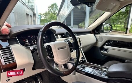 Land Rover Range Rover IV рестайлинг, 2018 год, 8 200 000 рублей, 12 фотография