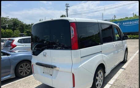Honda Stepwgn IV, 2015 год, 990 000 рублей, 2 фотография