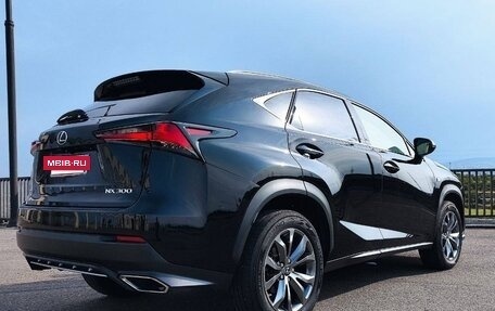 Lexus NX I, 2021 год, 3 000 000 рублей, 5 фотография