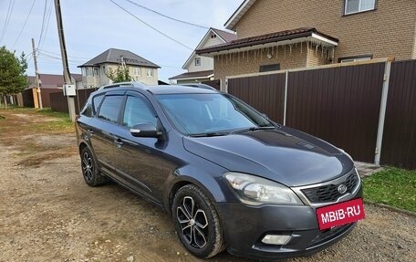 KIA cee'd I рестайлинг, 2010 год, 620 000 рублей, 2 фотография