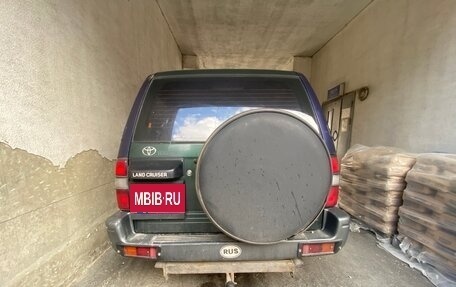 Toyota Land Cruiser Prado 90 рестайлинг, 1997 год, 600 000 рублей, 2 фотография