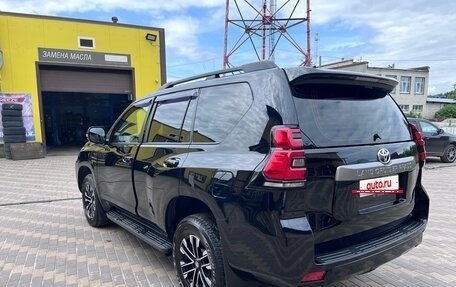 Toyota Land Cruiser Prado 150 рестайлинг 2, 2019 год, 5 850 000 рублей, 5 фотография