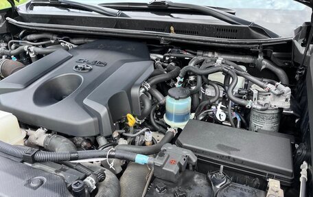 Toyota Land Cruiser Prado 150 рестайлинг 2, 2019 год, 5 850 000 рублей, 14 фотография