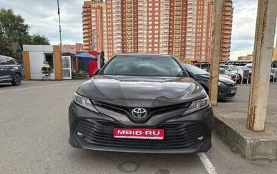 Toyota Camry, 2018 год, 2 400 000 рублей, 1 фотография