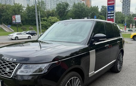 Land Rover Range Rover IV рестайлинг, 2018 год, 8 000 000 рублей, 3 фотография