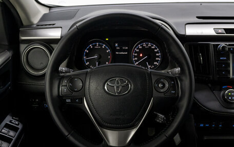 Toyota RAV4, 2016 год, 2 335 000 рублей, 20 фотография
