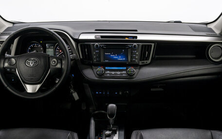 Toyota RAV4, 2016 год, 2 335 000 рублей, 19 фотография