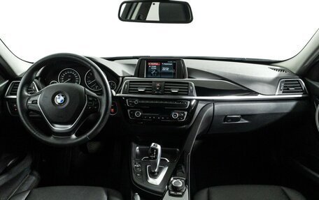 BMW 3 серия, 2017 год, 2 289 898 рублей, 13 фотография