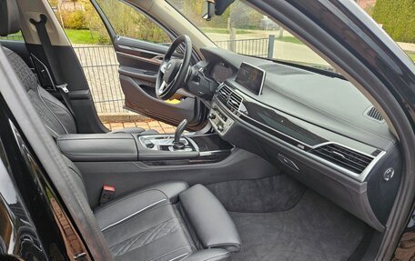 BMW 7 серия, 2022 год, 9 800 000 рублей, 4 фотография