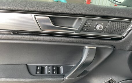Volkswagen Touareg III, 2018 год, 3 172 000 рублей, 11 фотография