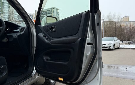 Toyota Kluger I, 2001 год, 970 000 рублей, 17 фотография