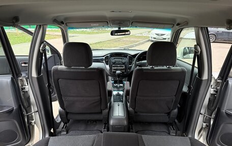 Toyota Kluger I, 2001 год, 970 000 рублей, 30 фотография