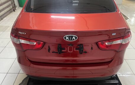KIA Rio III рестайлинг, 2012 год, 1 000 000 рублей, 3 фотография