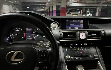 Lexus IS III, 2017 год, 3 200 000 рублей, 8 фотография