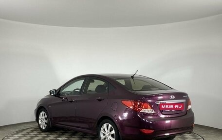 Hyundai Solaris II рестайлинг, 2011 год, 685 000 рублей, 7 фотография