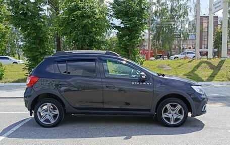 Renault Sandero II рестайлинг, 2019 год, 850 000 рублей, 5 фотография