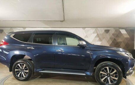 Mitsubishi Pajero Sport III рестайлинг, 2018 год, 3 129 000 рублей, 6 фотография