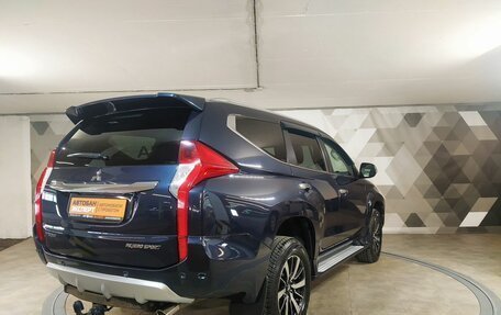 Mitsubishi Pajero Sport III рестайлинг, 2018 год, 3 129 000 рублей, 3 фотография