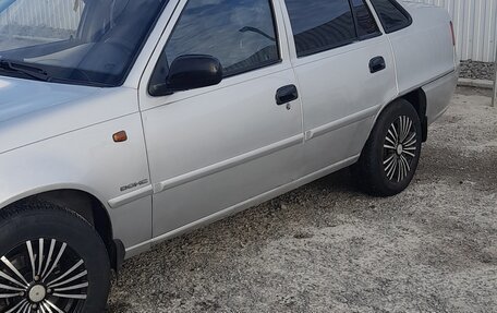 Daewoo Nexia I рестайлинг, 2011 год, 280 000 рублей, 9 фотография