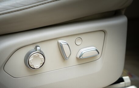 Cadillac Escalade V, 2021 год, 11 700 000 рублей, 14 фотография