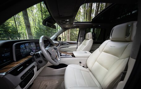 Cadillac Escalade V, 2021 год, 11 700 000 рублей, 17 фотография