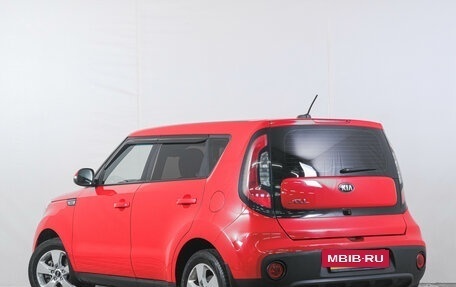 KIA Soul II рестайлинг, 2017 год, 1 499 000 рублей, 5 фотография