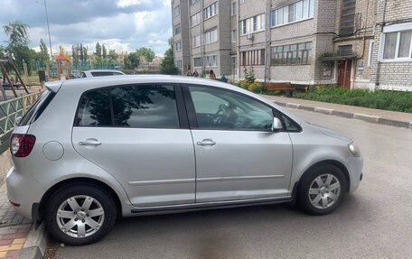 Volkswagen Golf Plus II, 2010 год, 400 000 рублей, 2 фотография