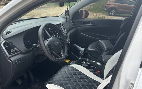 Hyundai Tucson III, 2016 год, 2 090 000 рублей, 7 фотография