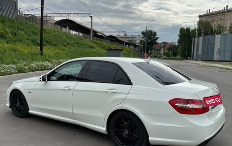 Mercedes-Benz E-Класс, 2011 год, 1 370 000 рублей, 5 фотография
