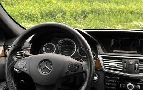 Mercedes-Benz E-Класс, 2011 год, 1 370 000 рублей, 20 фотография