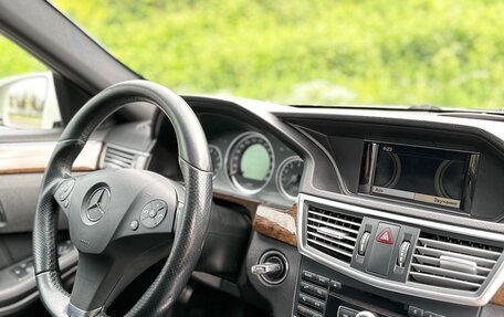 Mercedes-Benz E-Класс, 2011 год, 1 370 000 рублей, 33 фотография