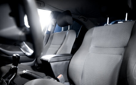 Toyota Avensis III рестайлинг, 2007 год, 799 900 рублей, 17 фотография