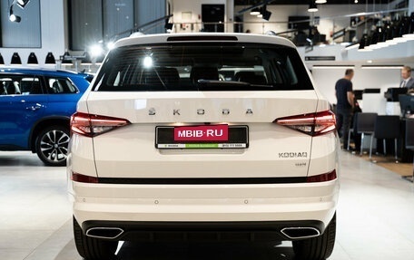 Skoda Kodiaq I, 2024 год, 5 190 000 рублей, 6 фотография