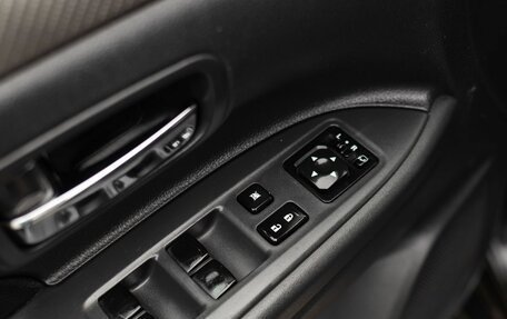 Mitsubishi Outlander III рестайлинг 3, 2013 год, 1 400 000 рублей, 18 фотография