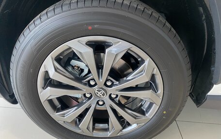 Toyota RAV4, 2025 год, 3 990 000 рублей, 10 фотография