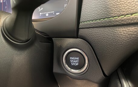 Toyota RAV4, 2025 год, 3 990 000 рублей, 14 фотография