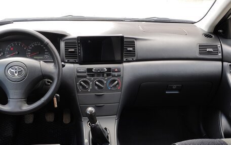 Toyota Corolla, 2003 год, 390 000 рублей, 31 фотография