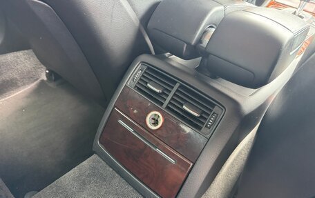Audi A8, 2007 год, 1 050 000 рублей, 19 фотография