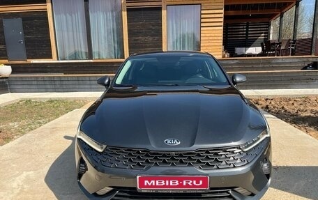 KIA K5, 2021 год, 2 600 000 рублей, 1 фотография