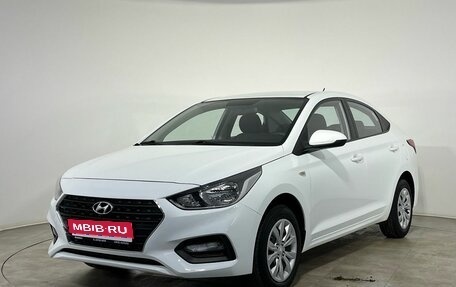 Hyundai Solaris II рестайлинг, 2017 год, 1 110 000 рублей, 1 фотография