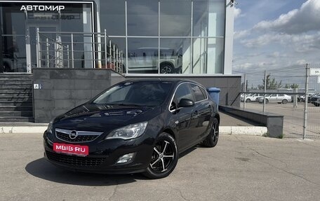 Opel Astra J, 2012 год, 820 000 рублей, 1 фотография