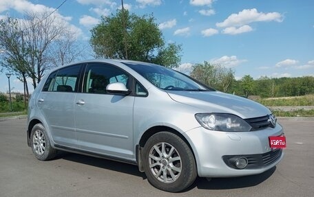 Volkswagen Golf Plus II, 2011 год, 655 000 рублей, 1 фотография