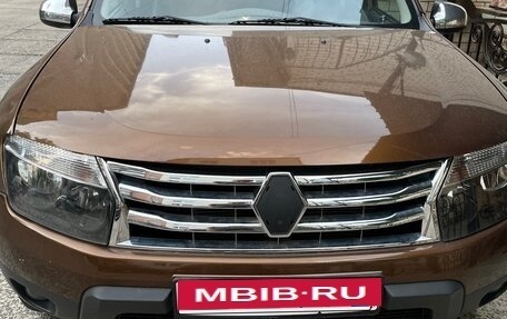 Renault Duster I рестайлинг, 2012 год, 665 000 рублей, 2 фотография